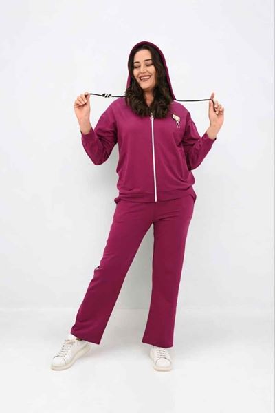 Picture of CURVY GIRL TRACK SUIT